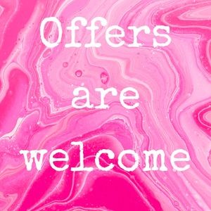 Reasonable offers are welcome 💝💝